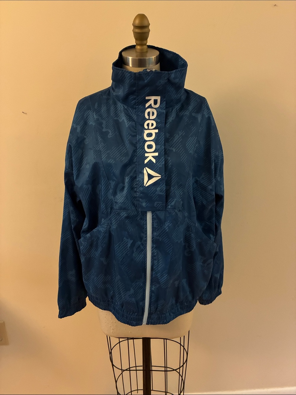 Reebok Navy Blue Hooded Track Jacket / Windbreaker with White Logo